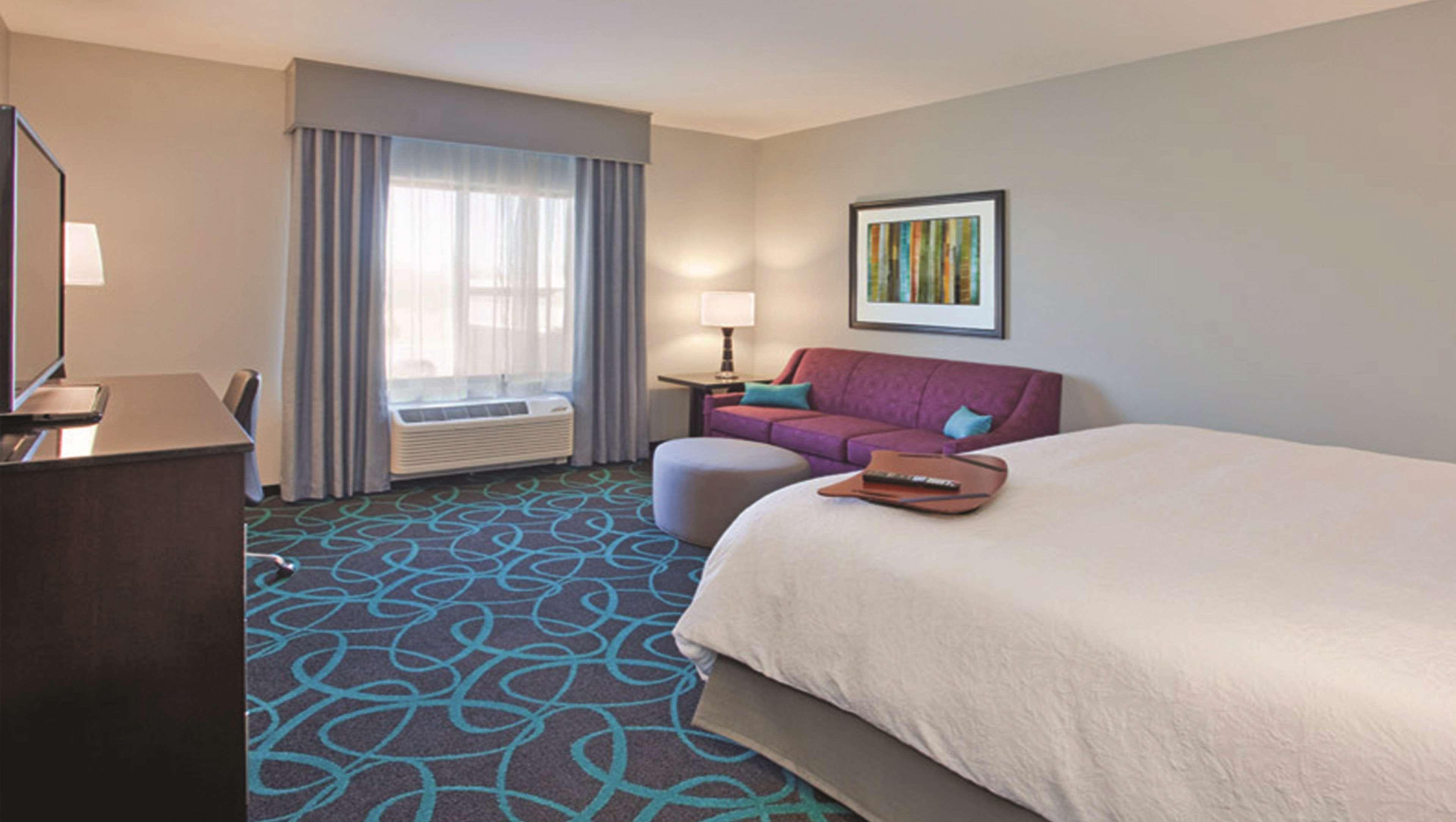 Hampton Inn Киърни Екстериор снимка