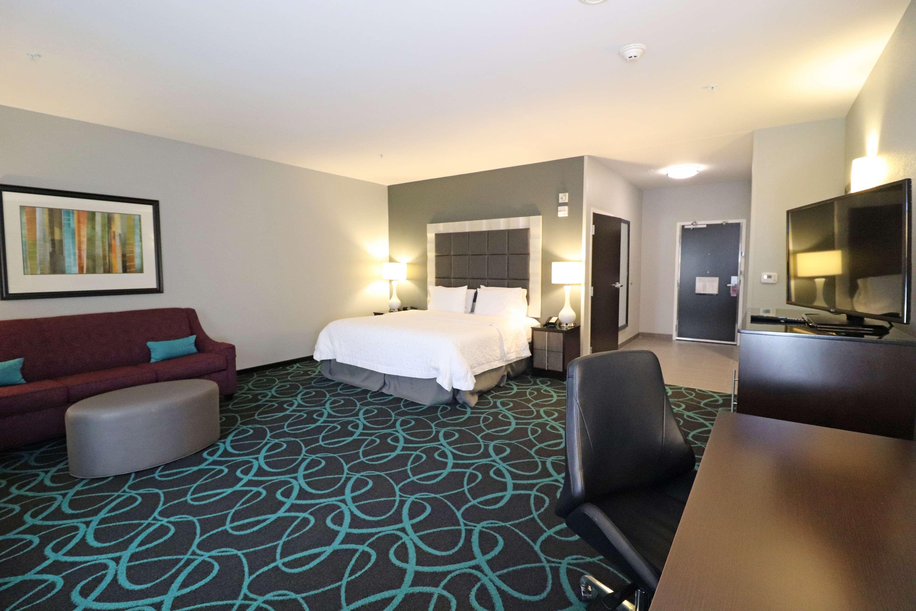 Hampton Inn Киърни Екстериор снимка
