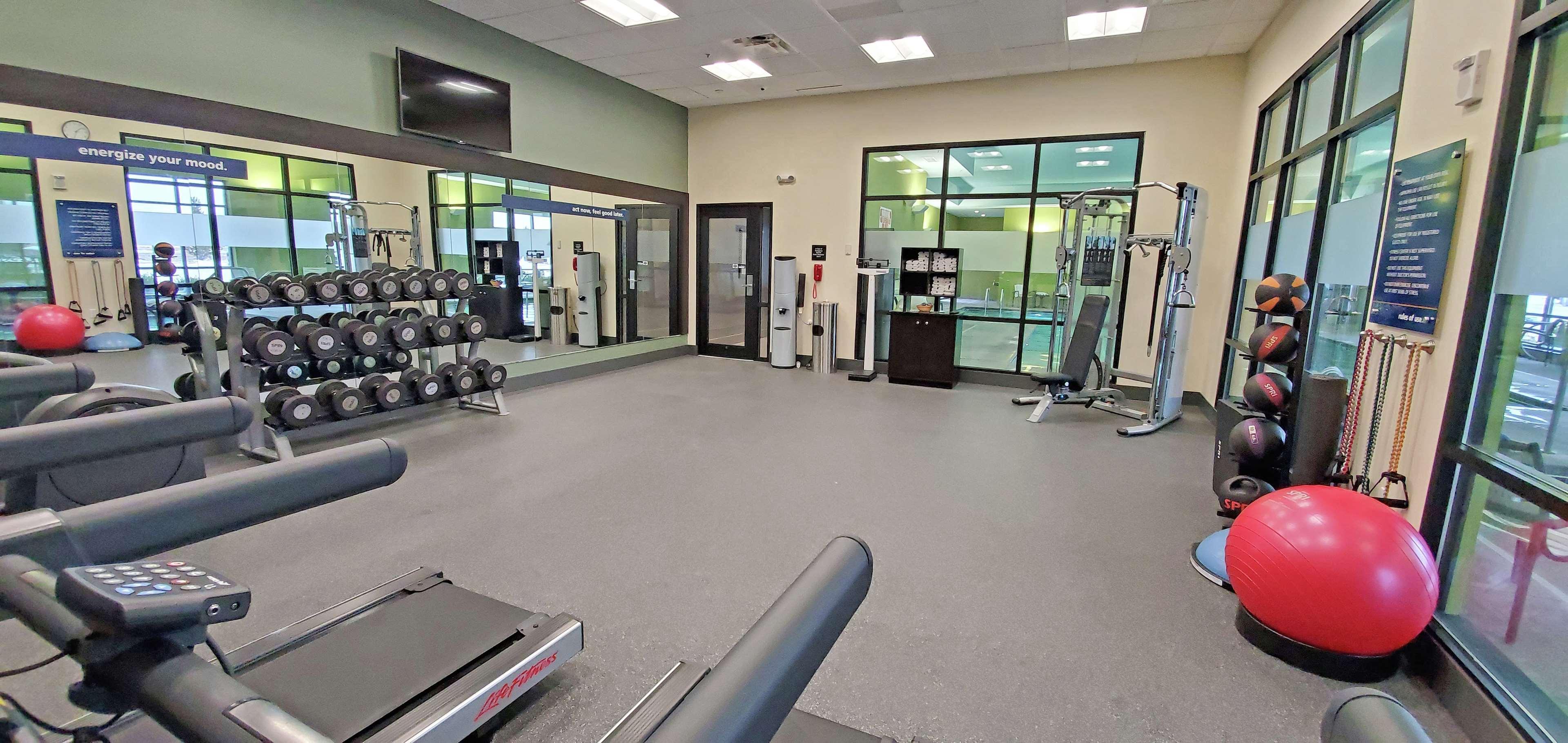 Hampton Inn Киърни Екстериор снимка