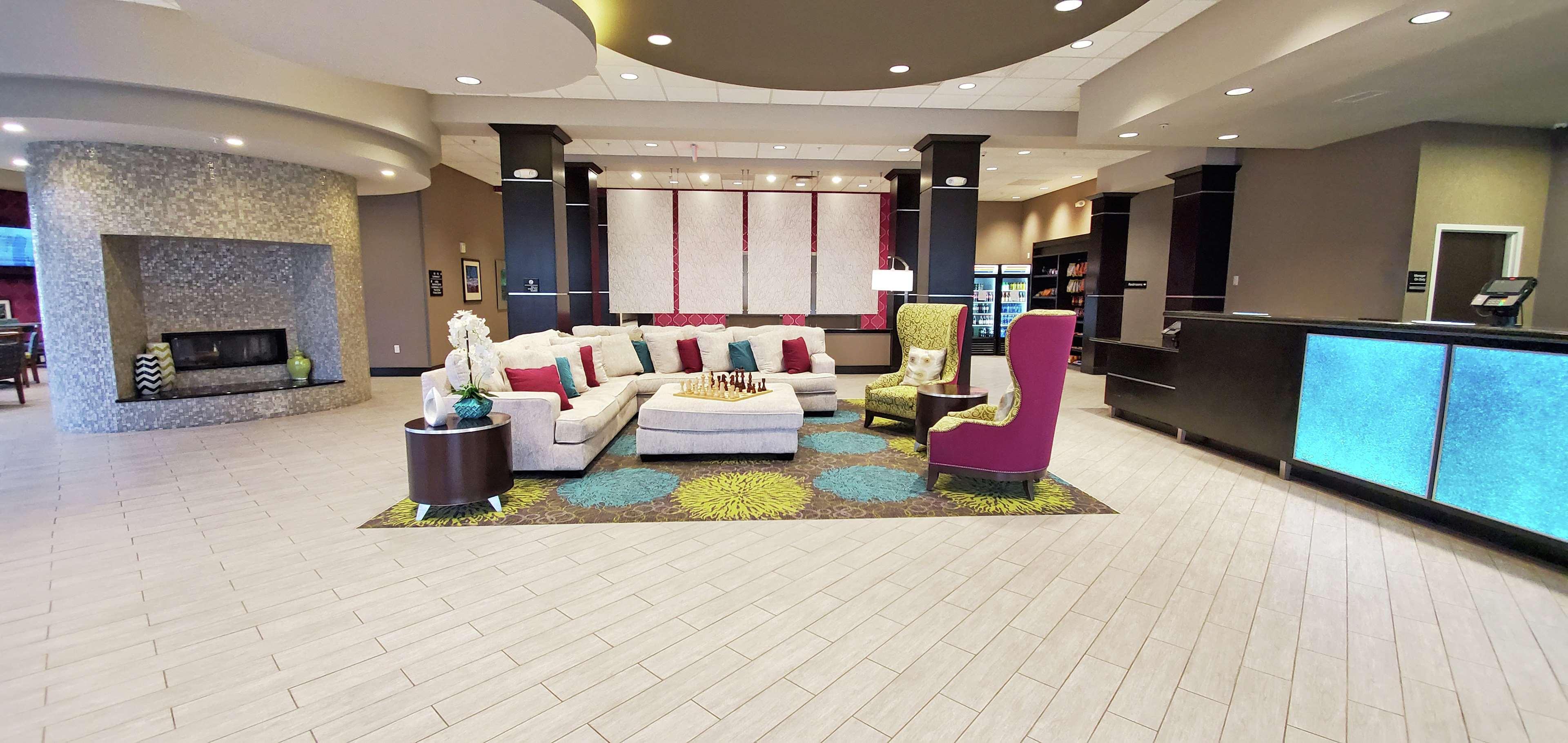 Hampton Inn Киърни Екстериор снимка