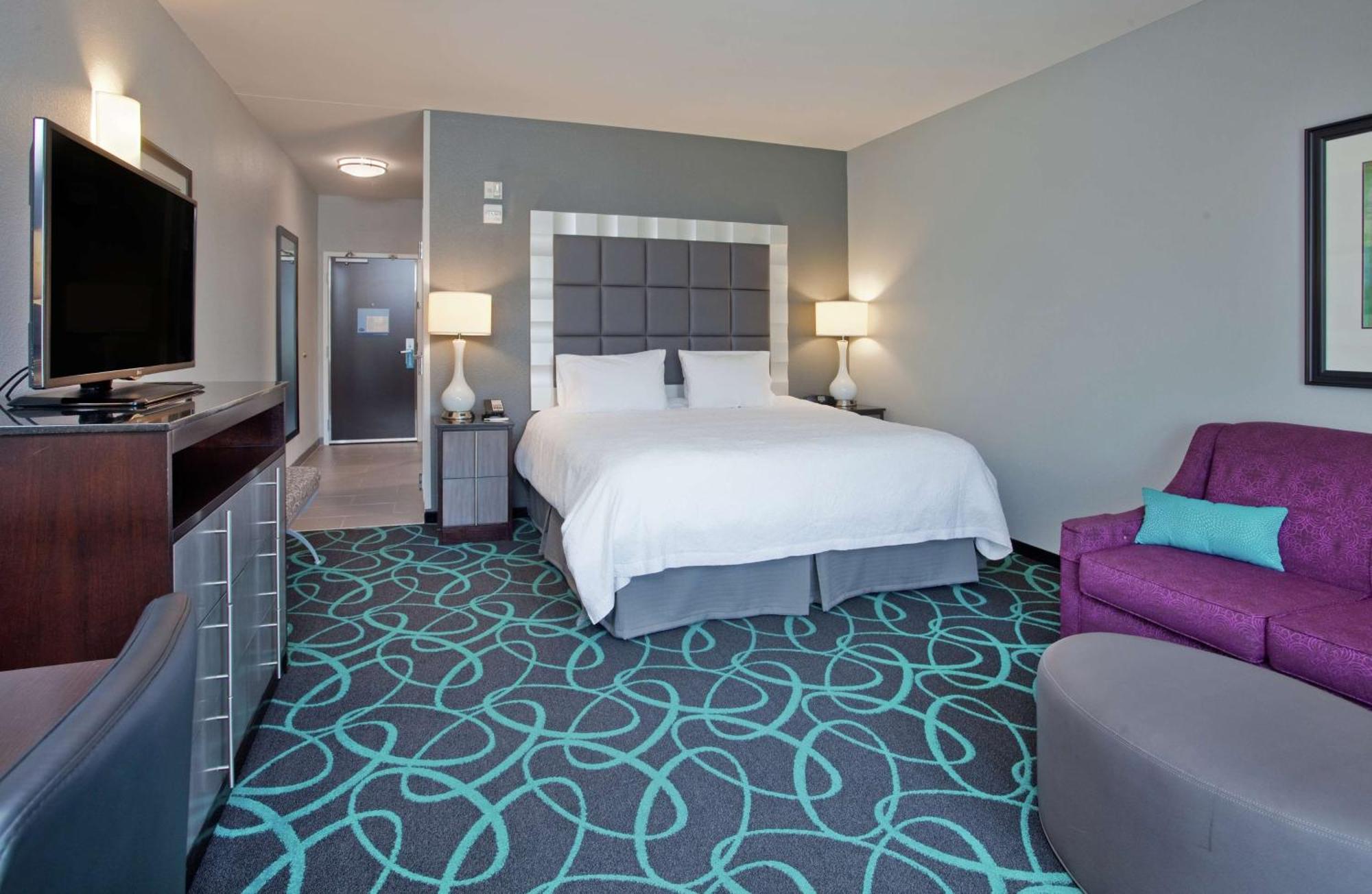 Hampton Inn Киърни Екстериор снимка