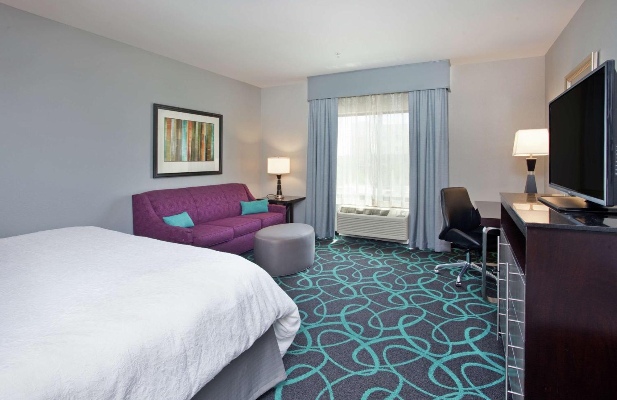 Hampton Inn Киърни Екстериор снимка