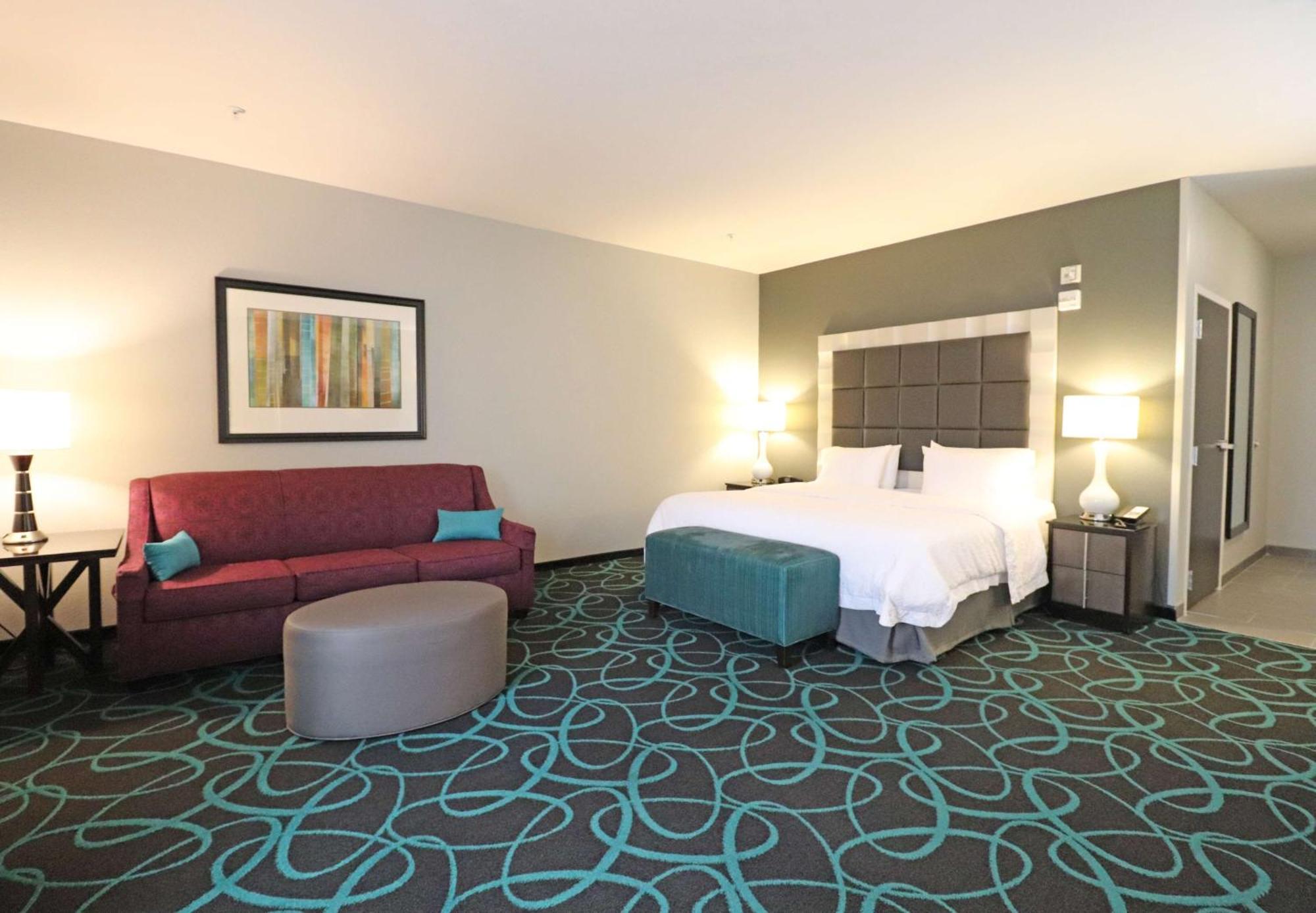 Hampton Inn Киърни Екстериор снимка